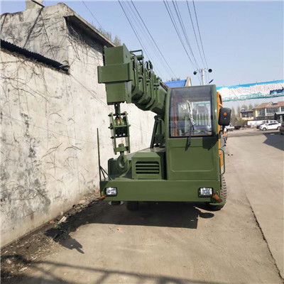 江西定做8噸6噸變形金剛自制吊現(xiàn)貨供應(yīng) 來電咨詢 濟(jì)寧久征工程機(jī)械供應(yīng)